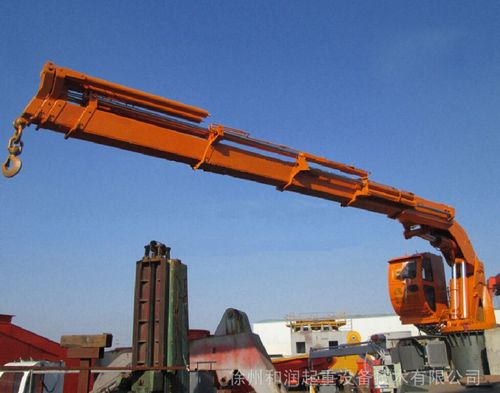 4噸液壓直臂式船用吊機(jī)非標(biāo)定制全解析 價(jià)格、廠家與船尾吊選型指南